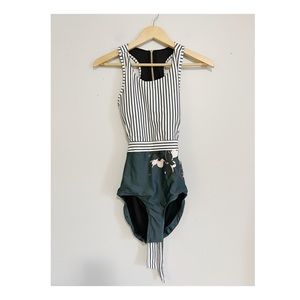 albion one piece swimsuit NWT